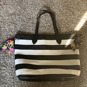 ⚡️Cute Striped tote